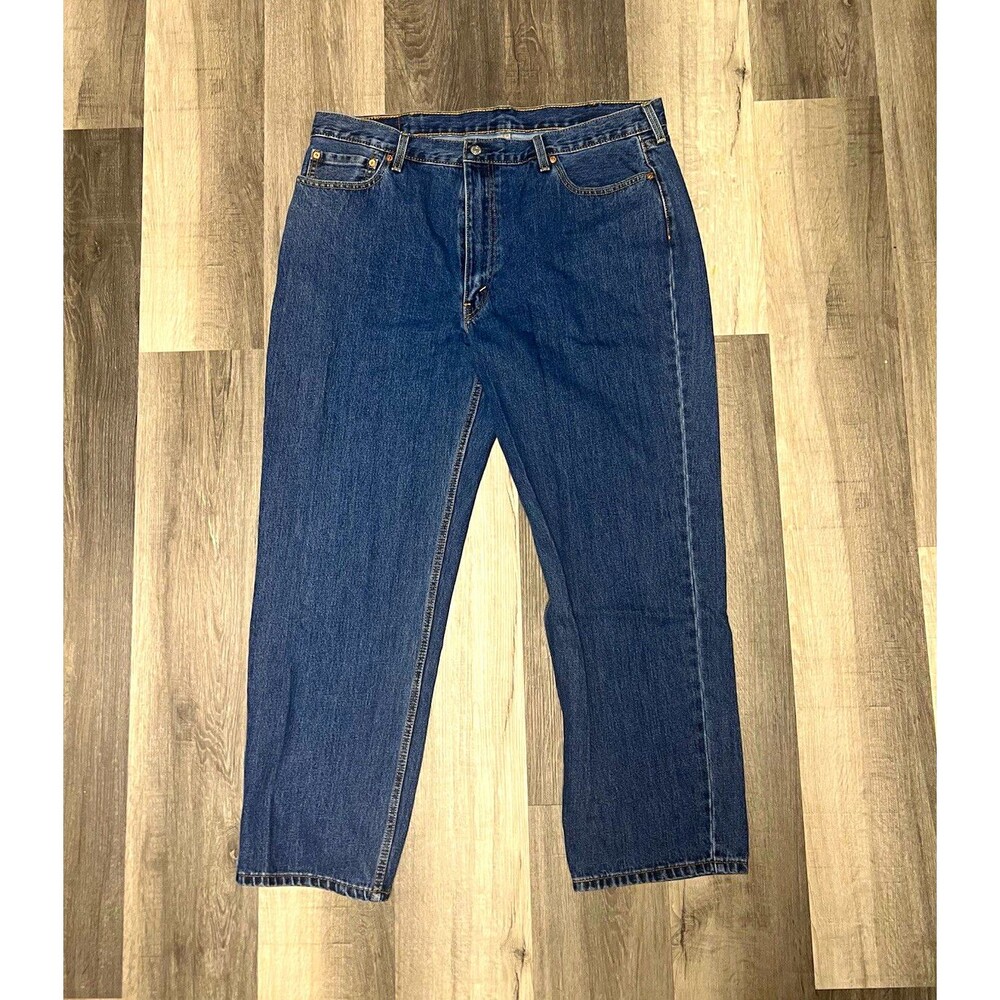 Levi's 550 Men's 42x32 Relaxed Straight Medium Wash Blue Denim Jeans